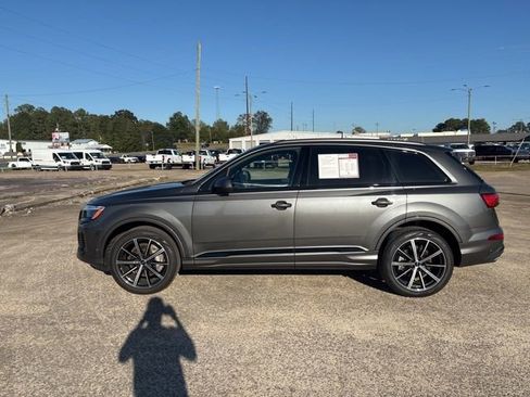 Used 2025 Audi Q7 2.0T Premium Plus w/ Premium Plus Package image 5