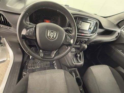 Used 2018 RAM ProMaster City Tradesman SLT image 18