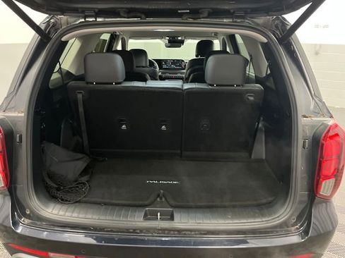 Used 2023 Hyundai Palisade SEL image 24