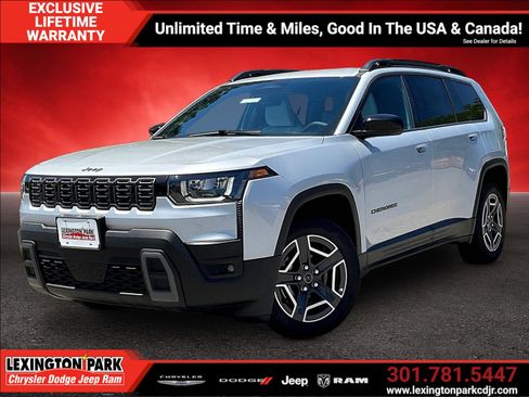 New 2026 Jeep Cherokee Laredo AWD/4WD image 2