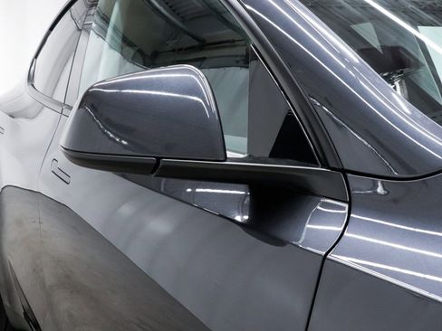 Used 2024 Tesla Model Y Long Range image 47