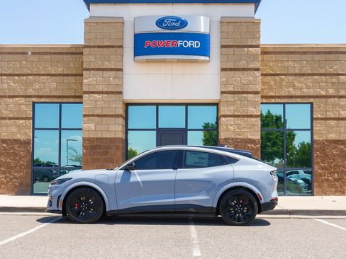 New 2025 Ford Mustang Mach-E GT image 9