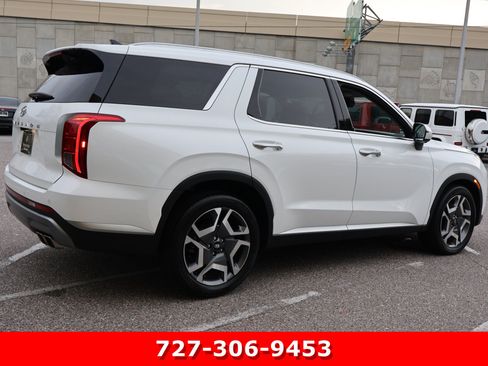 Used 2025 Hyundai Palisade SEL FWD image 9