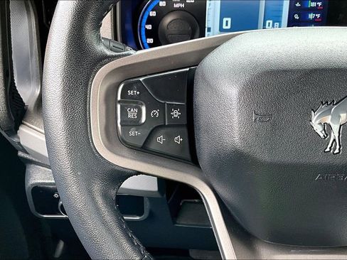 Used 2024 Ford Bronco Big Bend image 26