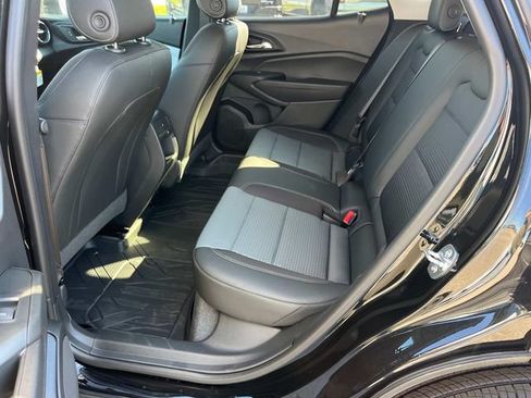 New 2026 Chevrolet Trax LT FWD image 20