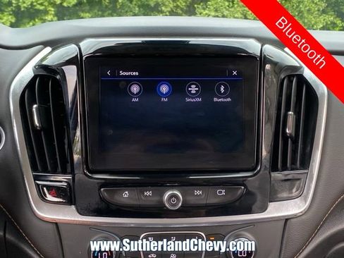 Used 2020 Chevrolet Traverse LT w/ LT Premium Package FWD image 31