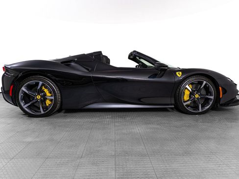 Certified 2023 Ferrari SF90 Spider AWD/4WD image 6