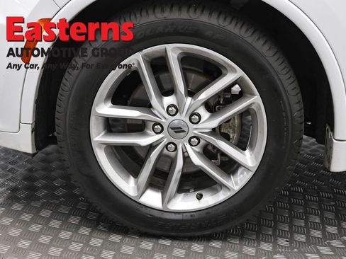 Used 2024 Dodge Durango GT RWD image 33