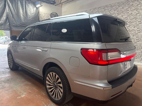 Used 2020 Lincoln Navigator Reserve w/ Luxury Package AWD/4WD image 5