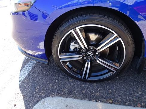 Used 2023 Honda Accord Sport image 7