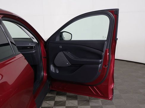 Used 2025 Ford Mustang Mach-E Premium AWD/4WD image 22