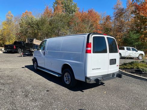 Used 2024 GMC Savana 2500 w/ Driver Convenience Package image 8