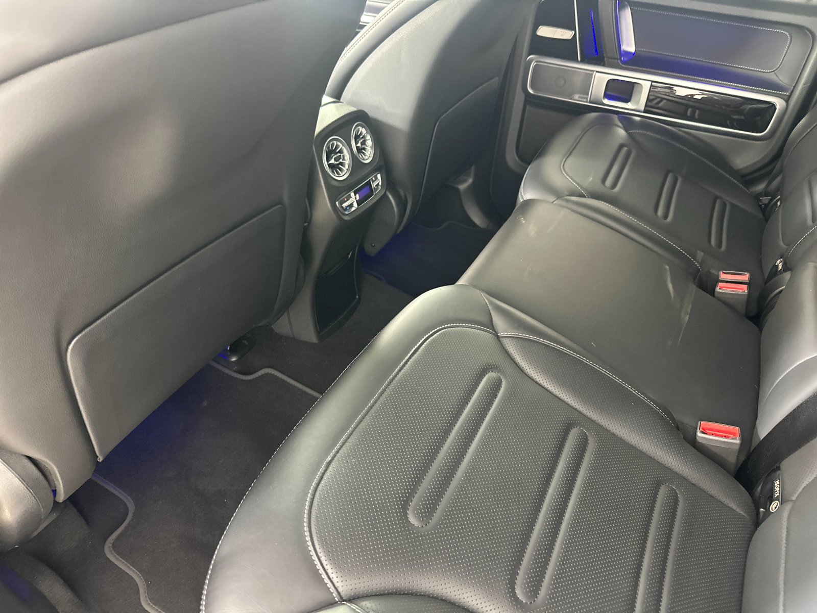 Used 2022 Mercedes-Benz G 550 w/ Exclusive Interior Package image 12
