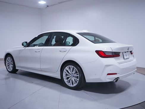 Used 2023 BMW 330i Sedan RWD image 3