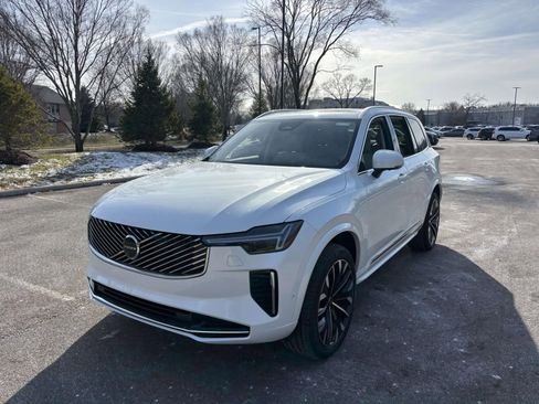 New 2026 Volvo XC90 B6 Ultra w/ Protection Package image 3