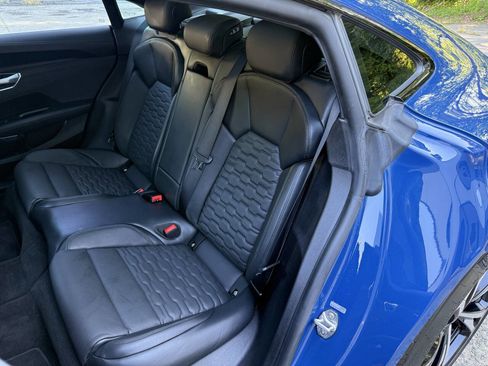 Used 2022 Audi e-tron GT Prestige w/ Prestige Package image 24