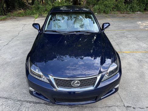 Used 2013 Lexus IS 250C w/ Luxury Pkg RWD image 5