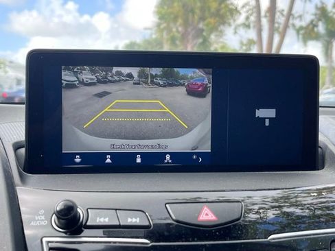 Used 2023 Acura RDX FWD w/ Technology Package image 12