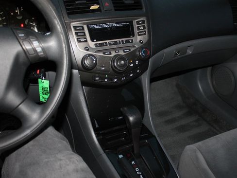 Used 2006 Honda Accord SE image 30