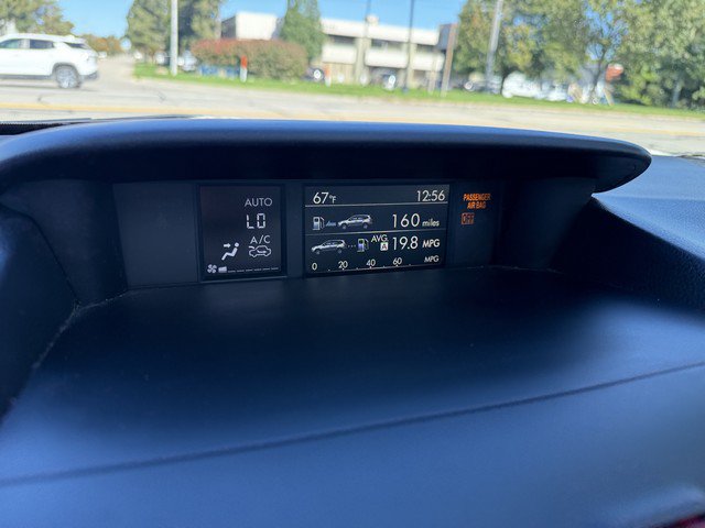 Used 2018 Subaru Forester 2.5i Premium w/ All-Weather Package AWD/4WD image 25