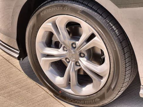 Certified 2026 Honda Accord LX image 9