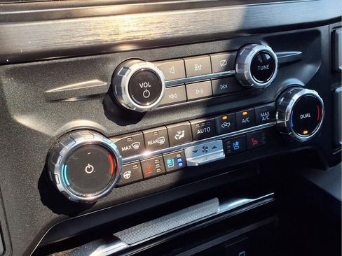 Used 2024 Ford F250 Lariat w/ Lariat Ultimate Package image 15