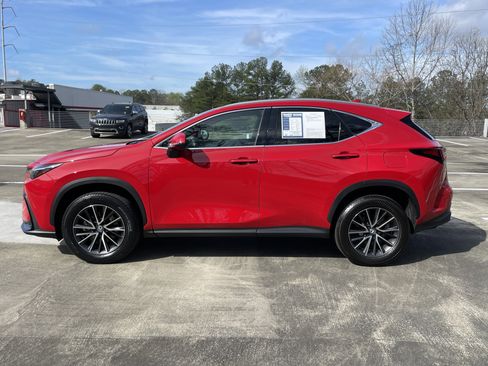 Used 2024 Lexus NX 250 FWD w/ Cold Area Package image 7