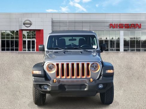 Used 2018 Jeep Wrangler Unlimited Sport image 10
