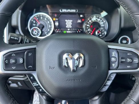 Used 2025 RAM 1500 Big Horn AWD/4WD image 25