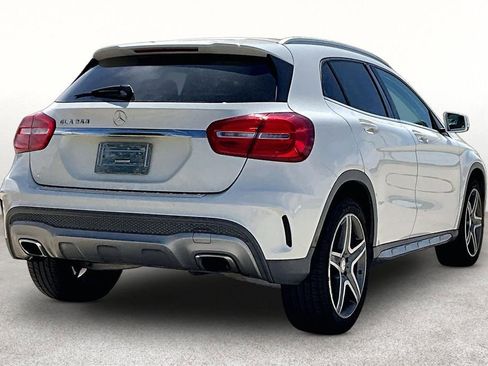 Used 2016 Mercedes-Benz GLA 250 image 14