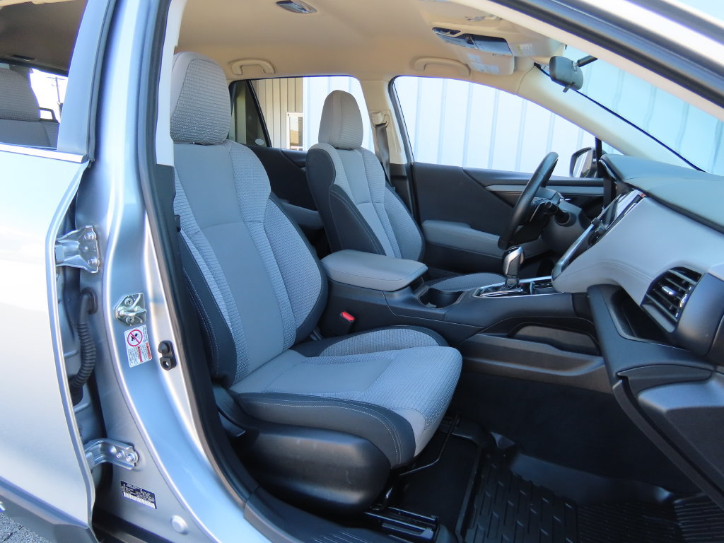 Used 2020 Subaru Outback Premium AWD/4WD image 33