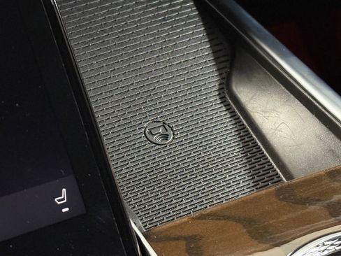 New 2026 Cadillac Escalade ESV Platinum Sport image 40