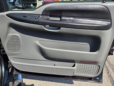 Used 2006 Ford F250 XL AWD/4WD image 22