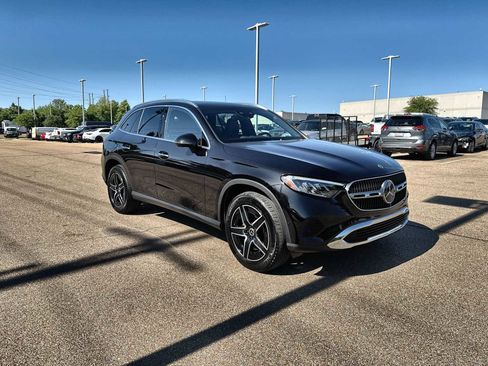 Certified 2026 Mercedes-Benz GLC 300 4MATIC image 11