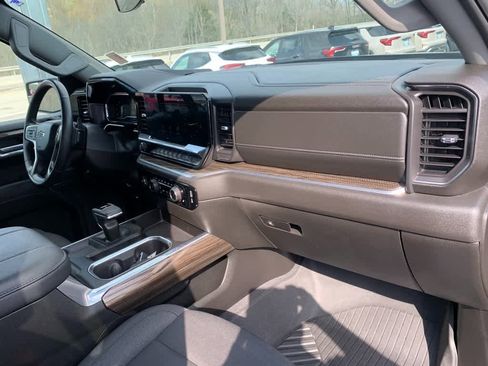 Certified 2023 Chevrolet Silverado 1500 RST image 14