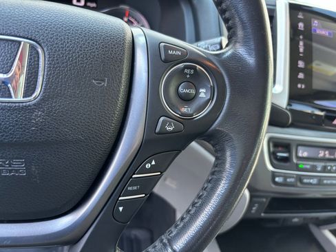 Used 2018 Honda Pilot EX-L image 19