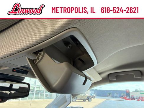 Used 2018 GMC Sierra 1500 SLT AWD/4WD image 29