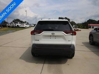 Used 2020 Toyota RAV4 XLE Premium FWD video 2