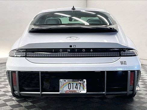 Used 2025 Hyundai Ioniq 6 SEL RWD image 3