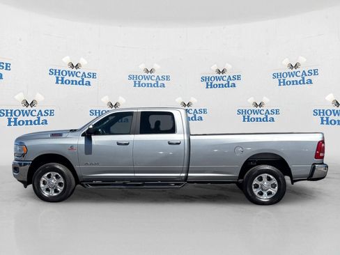 Used 2021 RAM 3500 Big Horn w/ Level 2 Equipment Group AWD/4WD image 4