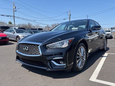 Used 2023 INFINITI Q50 Luxe w/ Cargo Package image 7