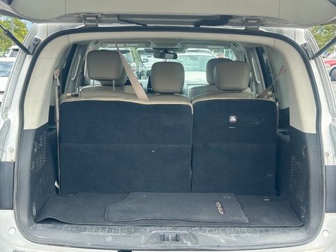 Used 2021 Nissan Armada SV image 30