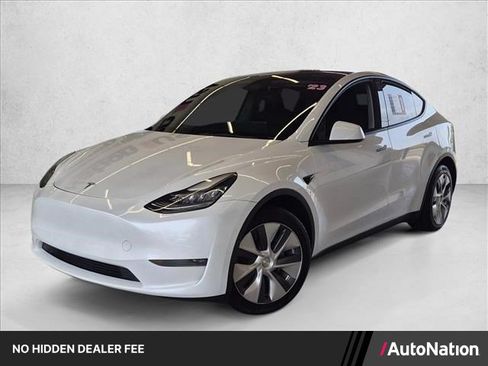 Used 2023 Tesla Model Y Long Range AWD/4WD image 1