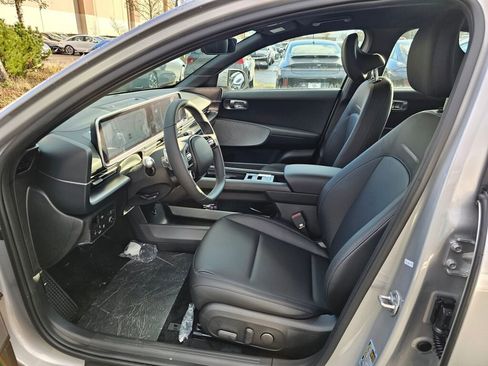 New 2025 Hyundai Ioniq 6 SEL image 20