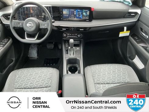 New 2026 Nissan Kicks SV w/ SV Premium Package AWD/4WD image 15