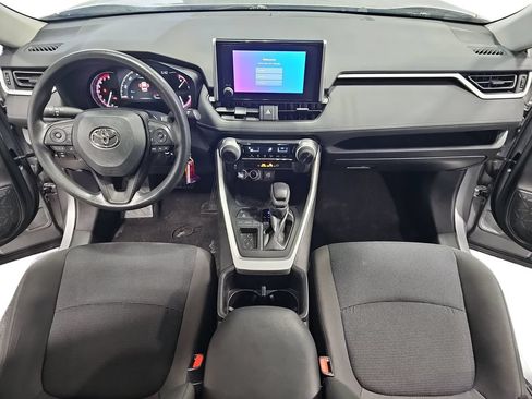 Used 2023 Toyota RAV4 LE FWD image 9