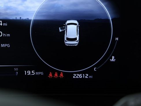 Certified 2025 Kia Sportage SX image 15