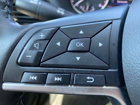 Used 2025 Nissan Sentra SV w/ All-Weather Package FWD image 18