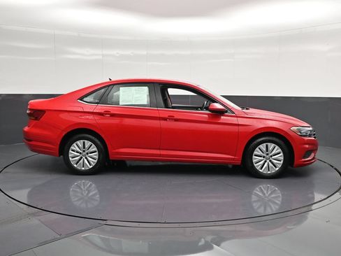 Used 2019 Volkswagen Jetta S FWD image 4