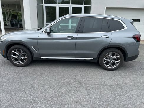 Used 2023 BMW X3 xDrive30i AWD/4WD image 2
